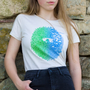 Dive tričko pro potápěče dámské z bio bavlny u stěny